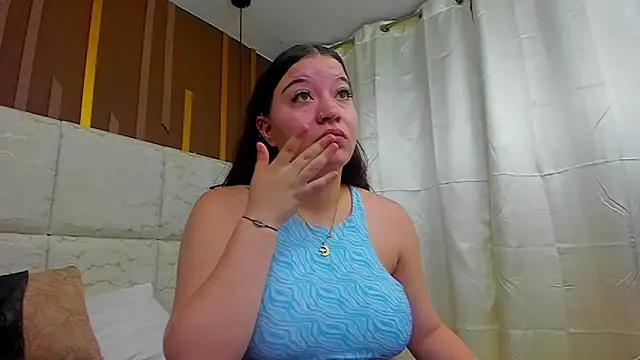 Snapshot of AmbarGills chatting on March 5, 2026, 1:19 pm AmbarGills online show from March 5, 2026, 1:19 pm