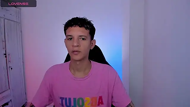 tylernova online show from May 3, 2026, 3:00 am