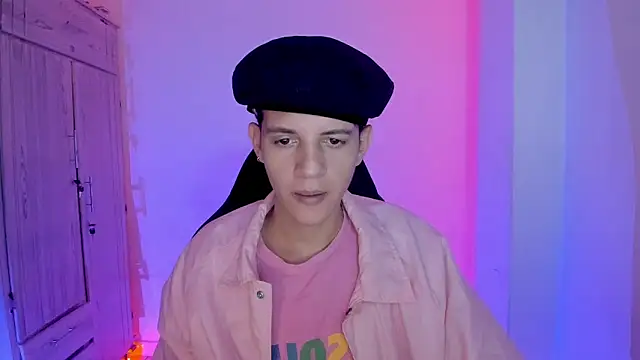 tylernova online show from February 3, 2026, 3:37 am