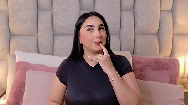 Snapshot of BlairHarper chatting on October 21, 2025, 7:13 pm BlairHarper online show from October 21, 2025, 7:13 pm