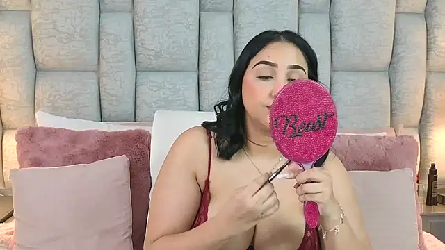 Snapshot of BlairHarper chatting on November 13, 2025, 7:29 pm BlairHarper online show from November 13, 2025, 7:29 pm