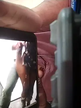 Snapshot of BigBoyFromCHD chatting on November 2, 2025, 8:19 am BigBoyFromCHD online show from November 2, 2025, 8:19 am