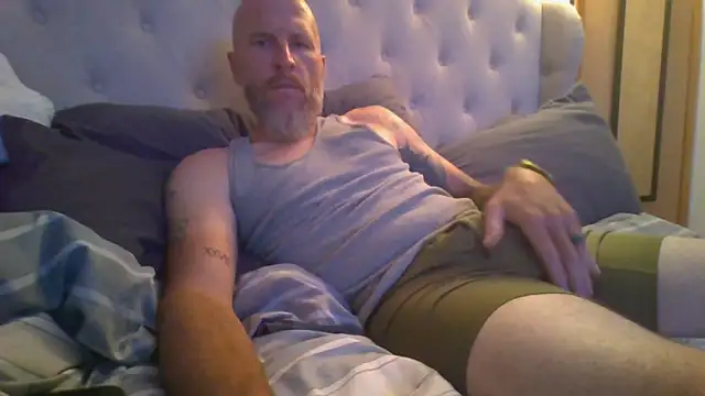 Fun couple027 online show from October 9, 2025, 2:06 pm