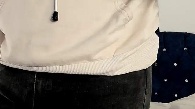 LoganRyder online show from November 13, 2025, 12:31 pm