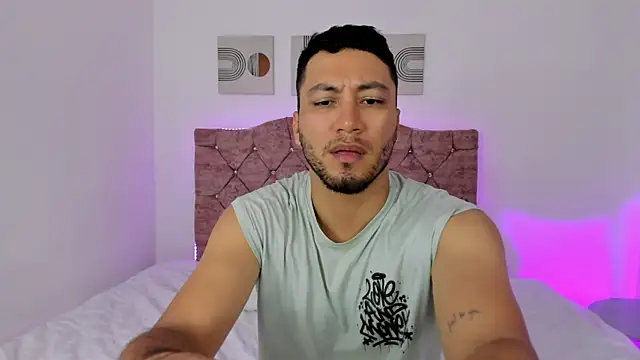 LoganRyder online show from October 16, 2025, 12:02 pm