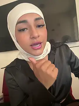 CelestSkyy online show from October 18, 2025, 8:00 pm