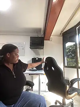 Snapshot of gabrielabrunette69 chatting on February 15, 2026, 9:14 pm gabrielabrunette69 online show from February 15, 2026, 9:14 pm