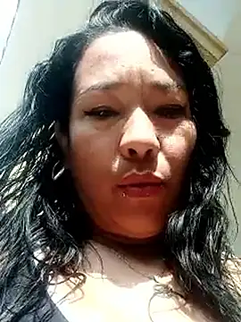 Snapshot of Kylee79 chatting on March 14, 2026, 7:42 pm Kylee79 online show from March 14, 2026, 7:42 pm