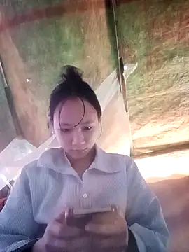 minachao- online show from December 15, 2025, 12:38 am