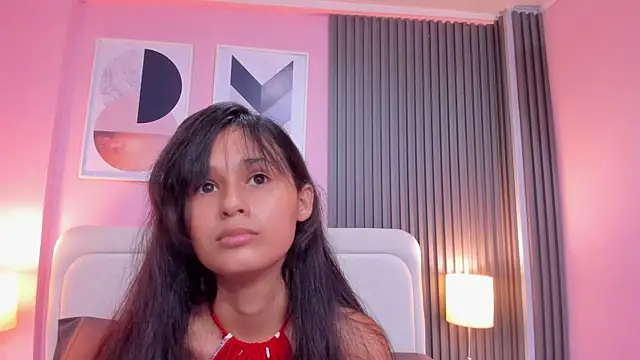 luly dreams online show from October 18, 2025, 4:58 am