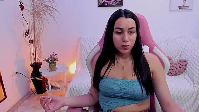 EmmaMyers1 online show from February 12, 2026, 9:25 pm