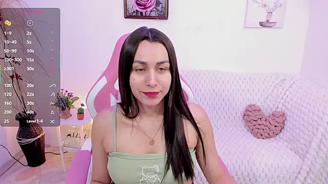 Snapshot of EmmaMyers1 chatting on June 11, 2026, 1:05 am EmmaMyers1 online show from June 11, 2026, 1:05 am