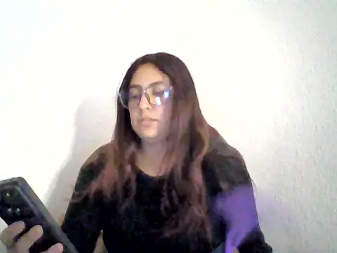 Snapshot of Mar_00c chatting on November 5, 2025, 5:21 am Mar 00c online show from November 5, 2025, 5:21 am