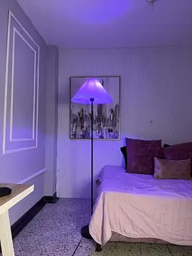 Snapshot of HoneyMollyX chatting on March 20, 2026, 1:01 pm HoneyMollyX online show from March 20, 2026, 1:01 pm