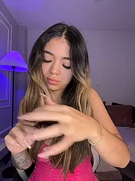 Snapshot of HoneyMollyX chatting on March 13, 2026, 1:49 pm HoneyMollyX online show from March 13, 2026, 1:49 pm