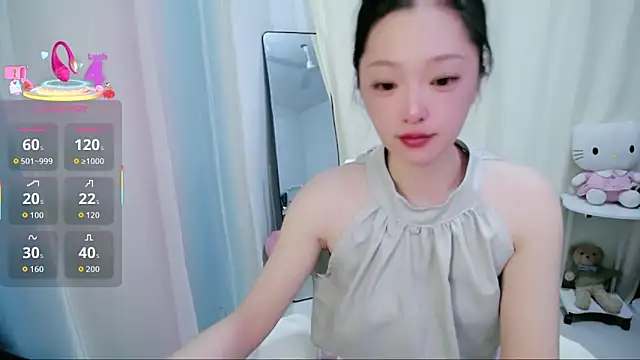 jiangjiangas online show from March 25, 2026, 10:19 pm