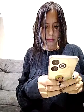 you yuyuu online show from January 7, 2026, 3:11 am