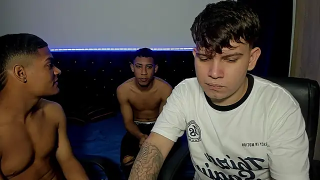 Snapshot of isaac_master77 chatting on October 14, 2025, 3:29 am isaac master77 online show from October 14, 2025, 3:29 am