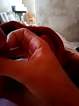 Snapshot of Brunim1869 chatting on April 4, 2026, 12:56 pm Brunim1869 online show from April 4, 2026, 12:56 pm