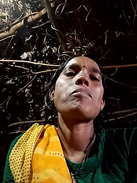 Cutsedi3 online show from October 30, 2025, 10:35 am