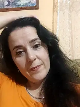 Amelialove42 online show from October 12, 2025, 4:52 pm