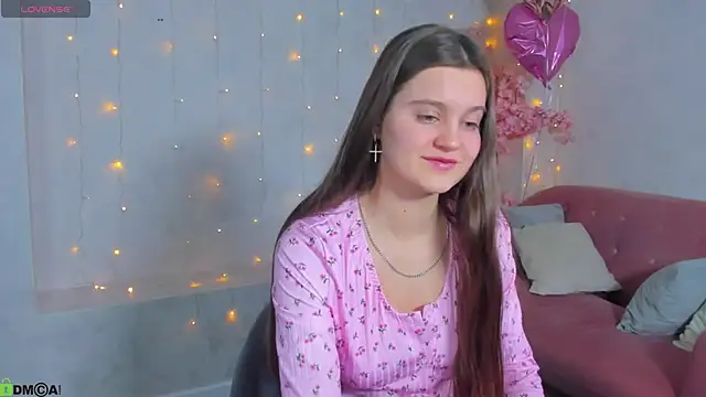 Renesmy Black online show from February 22, 2026, 11:28 pm