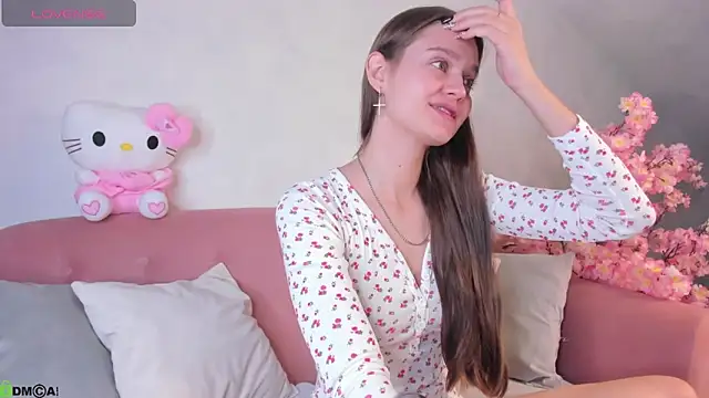 Snapshot of Renesmy_Black chatting on December 5, 2025, 12:21 am Renesmy Black online show from December 5, 2025, 12:21 am