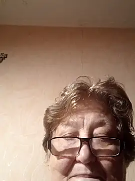 Katherine735 online show from October 12, 2025, 9:16 pm