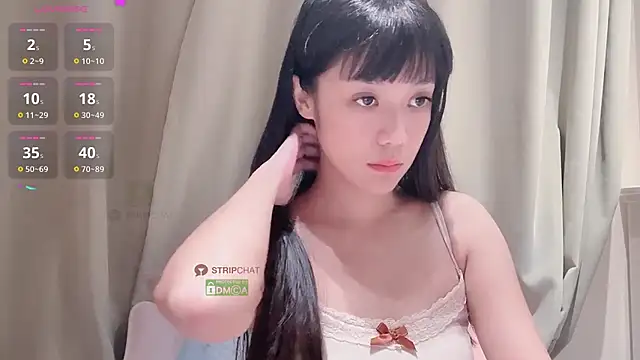 Snapshot of puppy2s chatting on October 14, 2025, 10:49 am puppy2s online show from October 14, 2025, 10:49 am