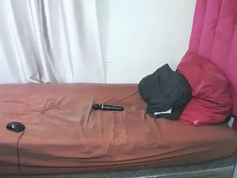 Kelly-001 online show from October 22, 2025, 12:59 pm