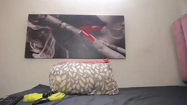 Snapshot of Kelly-001 chatting on February 20, 2026, 6:26 am Kelly-001 online show from February 20, 2026, 6:26 am