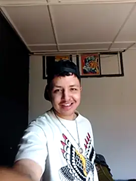 Hellohotmen online show from October 9, 2025, 1:55 pm