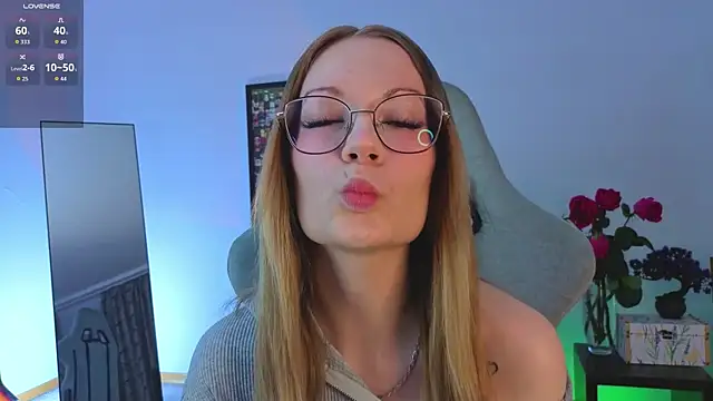 Snapshot of Edlin_gail chatting on November 17, 2025, 1:42 am Edlin gail online show from November 17, 2025, 1:42 am