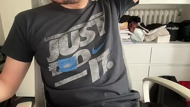 matrixx 9 online show from October 31, 2025, 1:08 pm