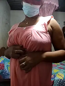 Snapshot of HarshiStar7 chatting on October 27, 2025, 1:39 am HarshiStar7 online show from October 27, 2025, 1:39 am