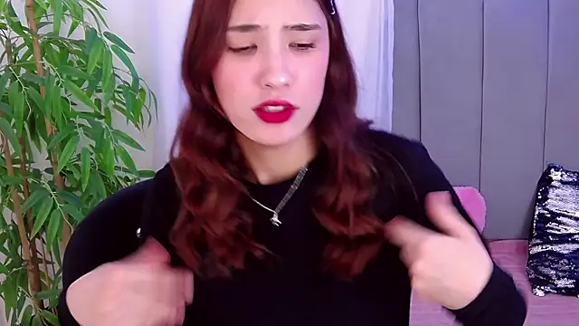 ArielLoove online show from December 21, 2025, 1:24 pm