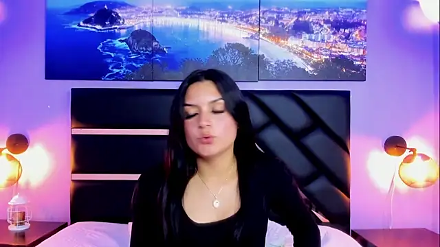 Snapshot of GAbrielaBotero chatting on February 9, 2026, 8:18 pm GAbrielaBotero online show from February 9, 2026, 8:18 pm