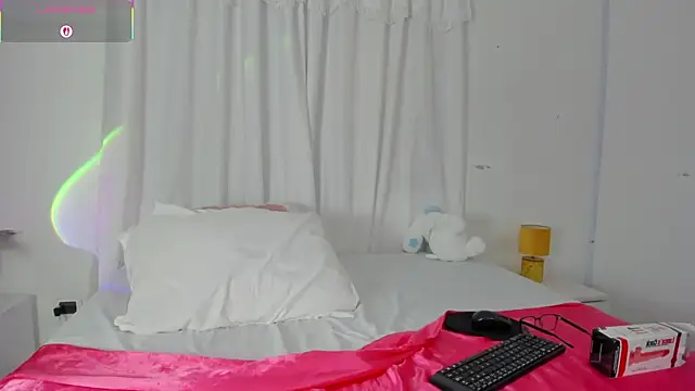 Grecia Moore online show from January 13, 2026, 8:57 pm