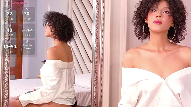 Lila-Rose online show from November 3, 2025, 1:44 am