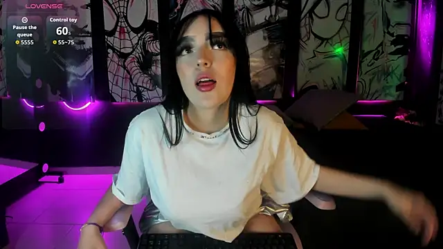 bubble  angel   online show from October 15, 2025, 11:29 am