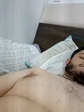 Snapshot of rich_ryx chatting on December 21, 2025, 10:39 am rich ryx online show from December 21, 2025, 10:39 am