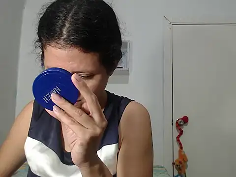 Renata Rivas online show from February 5, 2026, 3:46 am