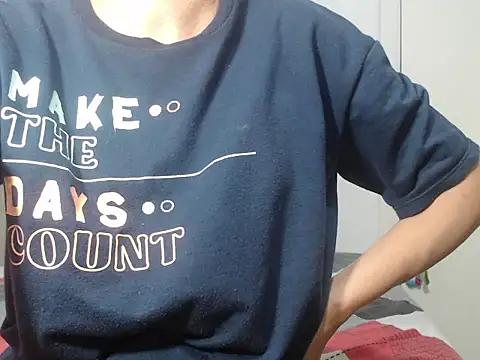 Renata Rivas online show from February 8, 2026, 4:43 am