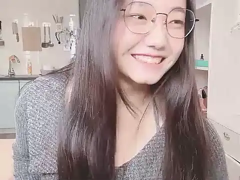  xiaoniaojiang online show from October 13, 2025, 6:48 am