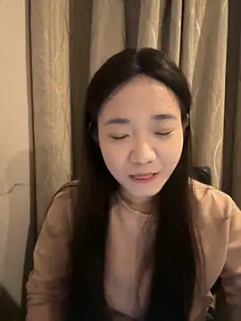  xiaoniaojiang online show from October 16, 2025, 12:46 pm