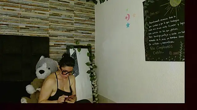 disneey2888 online show from October 19, 2025, 3:09 am