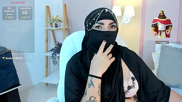 Snapshot of _naylaa_ chatting on May 19, 2026, 1:56 am naylaa online show from May 19, 2026, 1:56 am