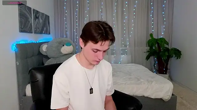 GGimperator  online show from October 21, 2025, 9:30 am