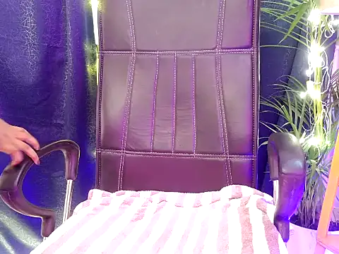 your Tanu 02 online show from October 15, 2025, 11:07 am