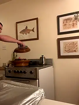 custardnmypie online show from December 1, 2025, 2:23 am